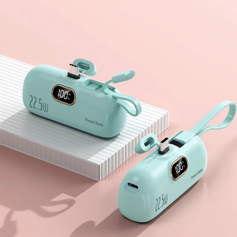 Mini draagbare powerbank van 5000 mAh met snellader