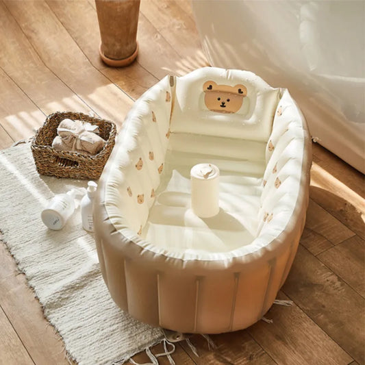 Opblaasbaar babybadje met antislipbodem
