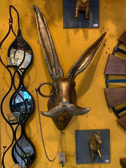 Handgeschilderde dierenkop wanddecoratie van kunsthars