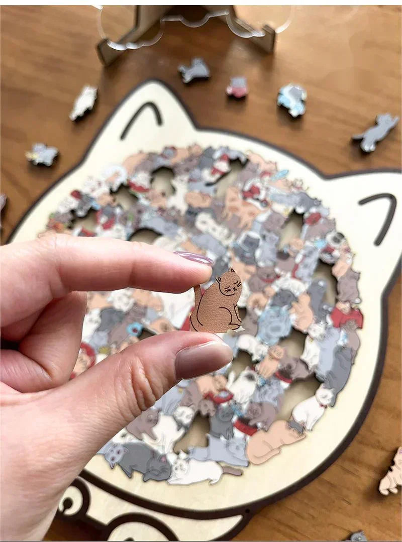 Houten katvormige puzzel van 135 stukjes