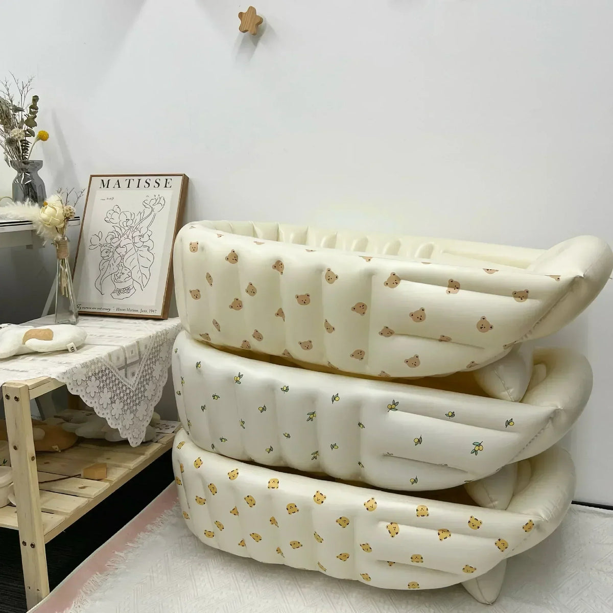 Opblaasbaar babybadje met antislipbodem