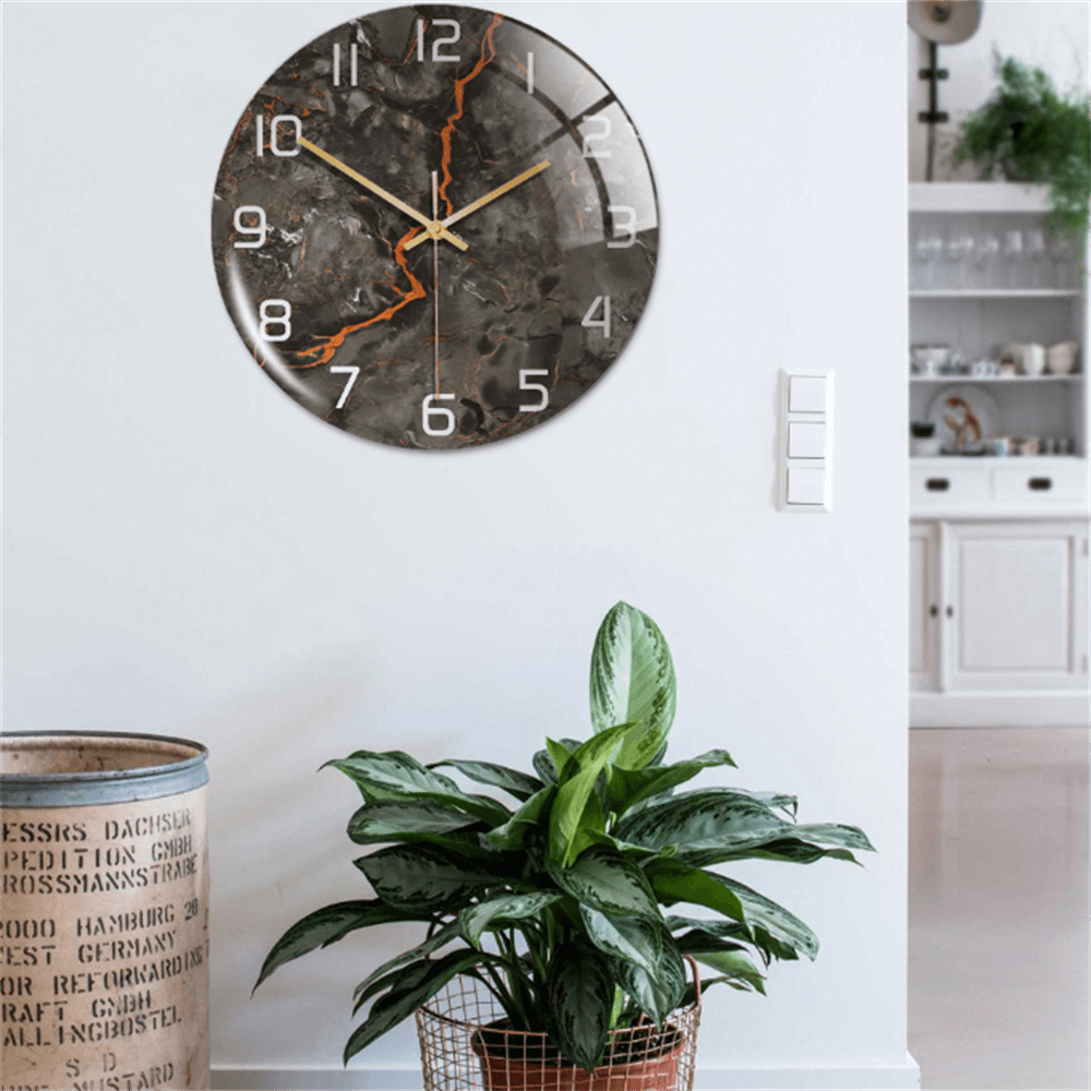 StoneAura Stille Marmerlook Wandklok van Acryl