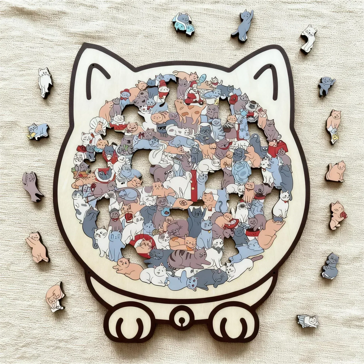 Houten katvormige puzzel van 135 stukjes