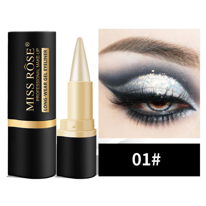 Matte sneldrogende eyeliner met lippenstiftvormig ontwerp