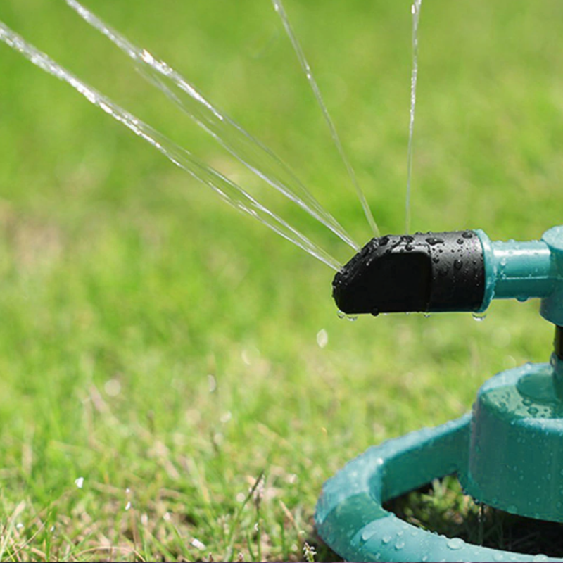 Draaiende tuinsproeier met 360 graden waterverdeling