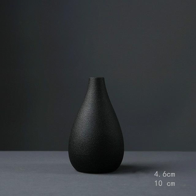 Noctéra Keramieken Vaas met Getextureerd Zwart Design