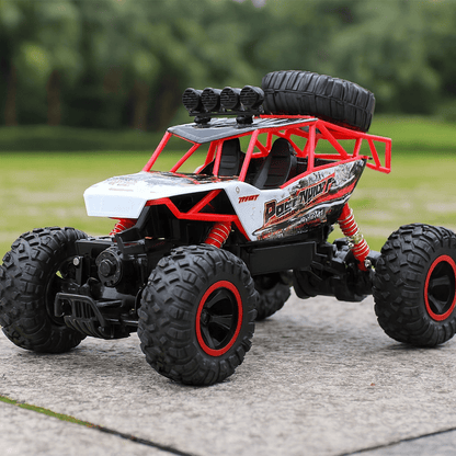 Op afstand bestuurbare 4x4 monstertruck met off-road banden