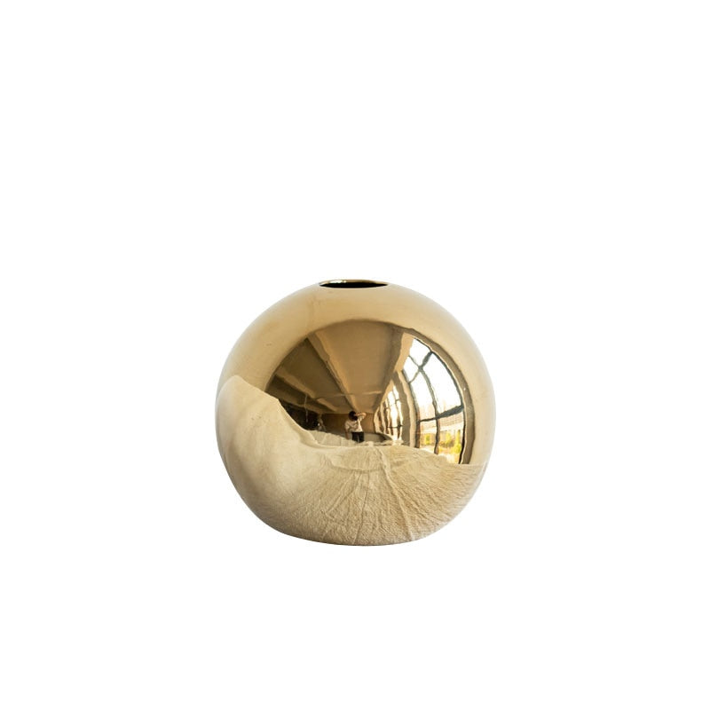 Gouden keramische bolvaas met glanzende afwerking