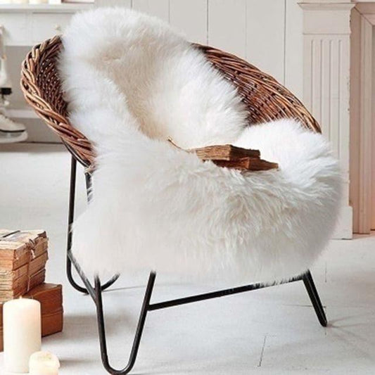 Zacht faux fur schapenvacht vloerkleed met antislip achterkant