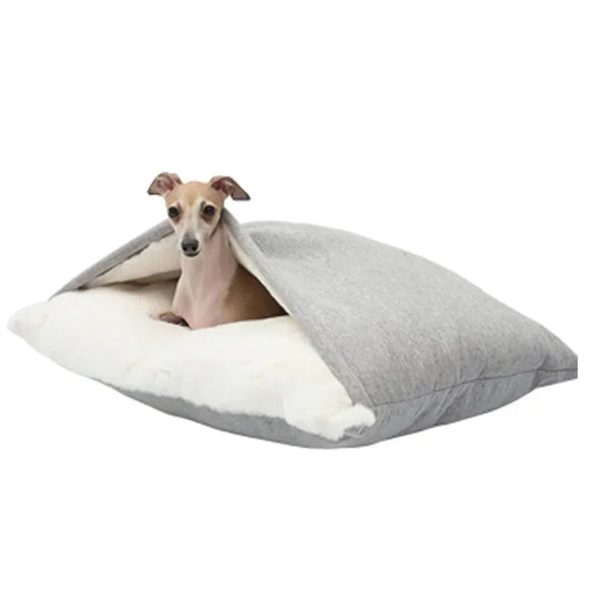 Comfortabele hondenkennel met thermische mat