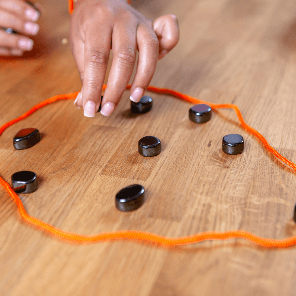 Magnetisch schaakspel met opvouwbaar schaakbord