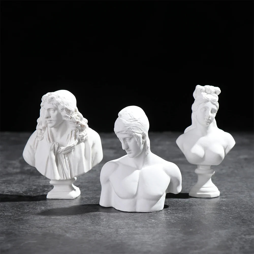 Miniatuur Gipsen Buste met Klassiek Portretmotief