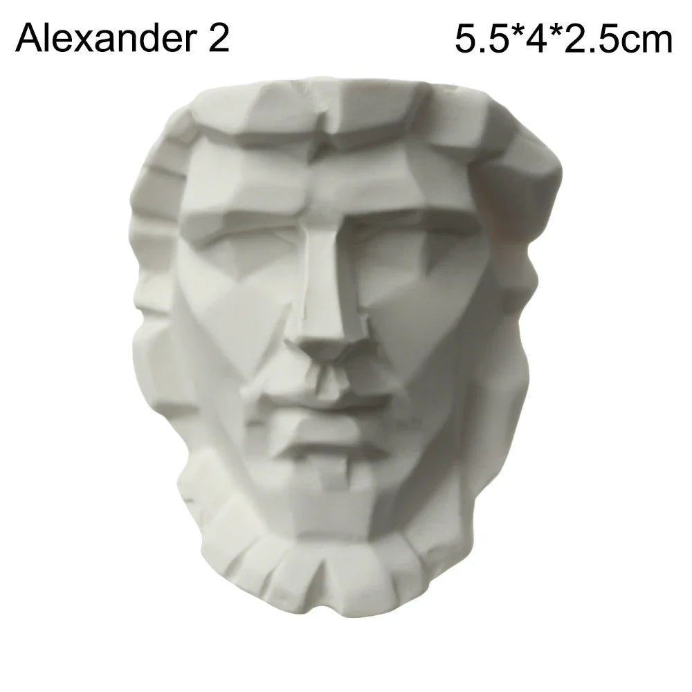 Miniatuur Gipsen Buste met Klassiek Portretmotief