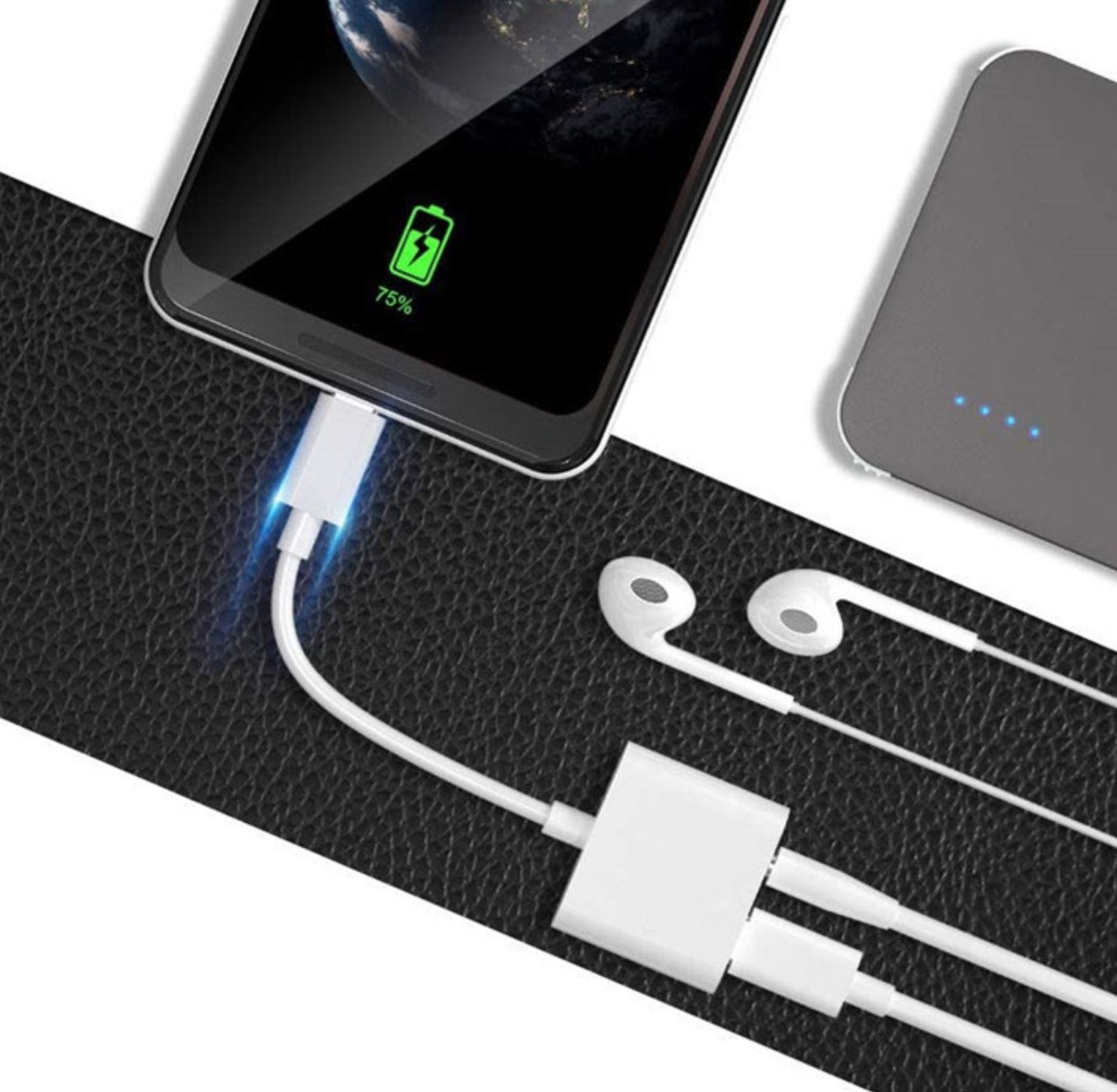 USB-C - 2 In 1 Splitter kabel voor Opladen & Muziek luisteren tegelijk