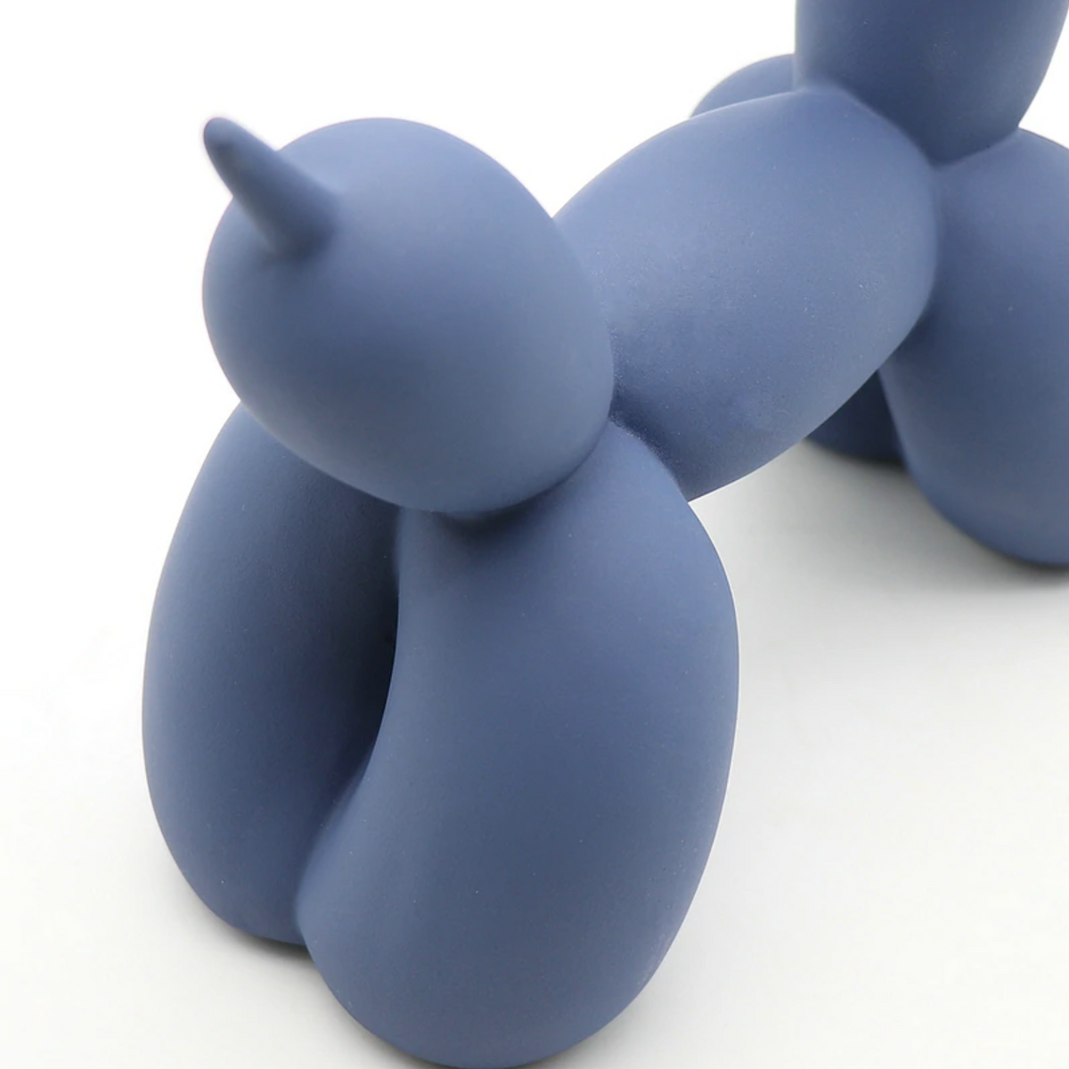 Canovo Ballonhond Beeldje van Polyresin met Matte Afwerking
