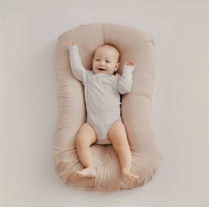 Ademend babykussen met ergonomische hoofdondersteuning