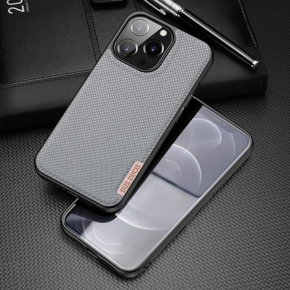 Hybride backcover voor iPhone 13 Pro met nylon structuur