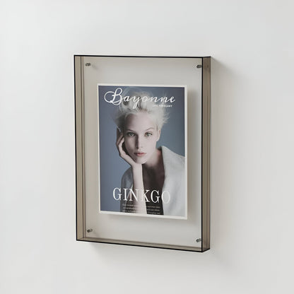 Transparante acryl fotolijst met minimalistisch design