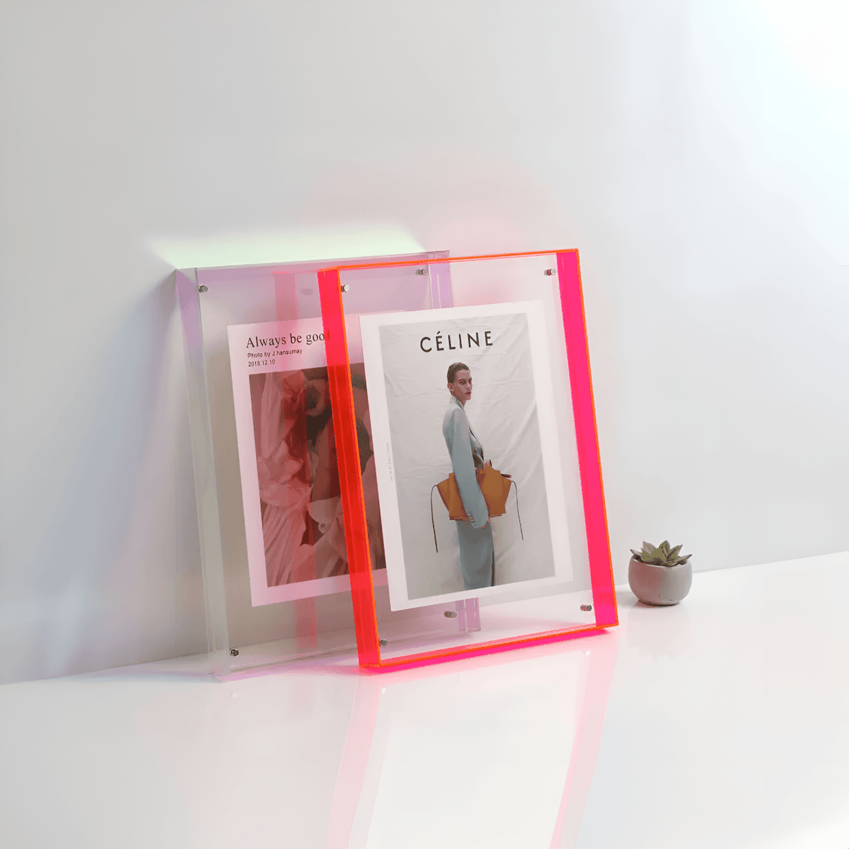 Transparante acryl fotolijst met minimalistisch design