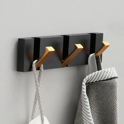 Inklapbare wandhaak met minimalistisch design