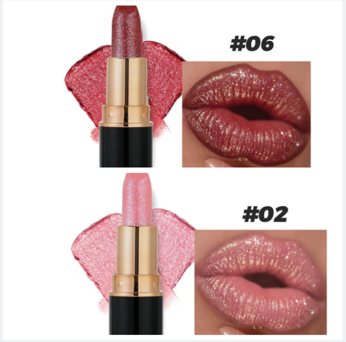 Waterbestendige en hydraterende glitterlippenstift met glanzende finish