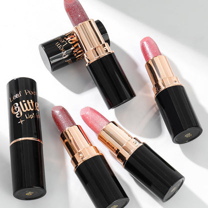 Waterbestendige en hydraterende glitterlippenstift met glanzende finish