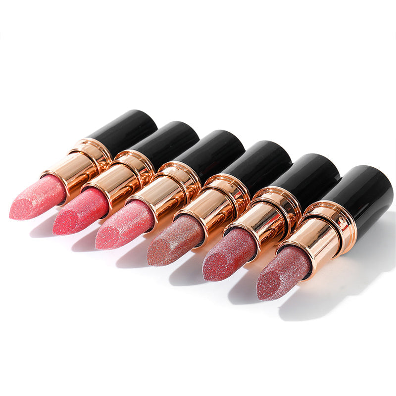 Waterbestendige en hydraterende glitterlippenstift met glanzende finish