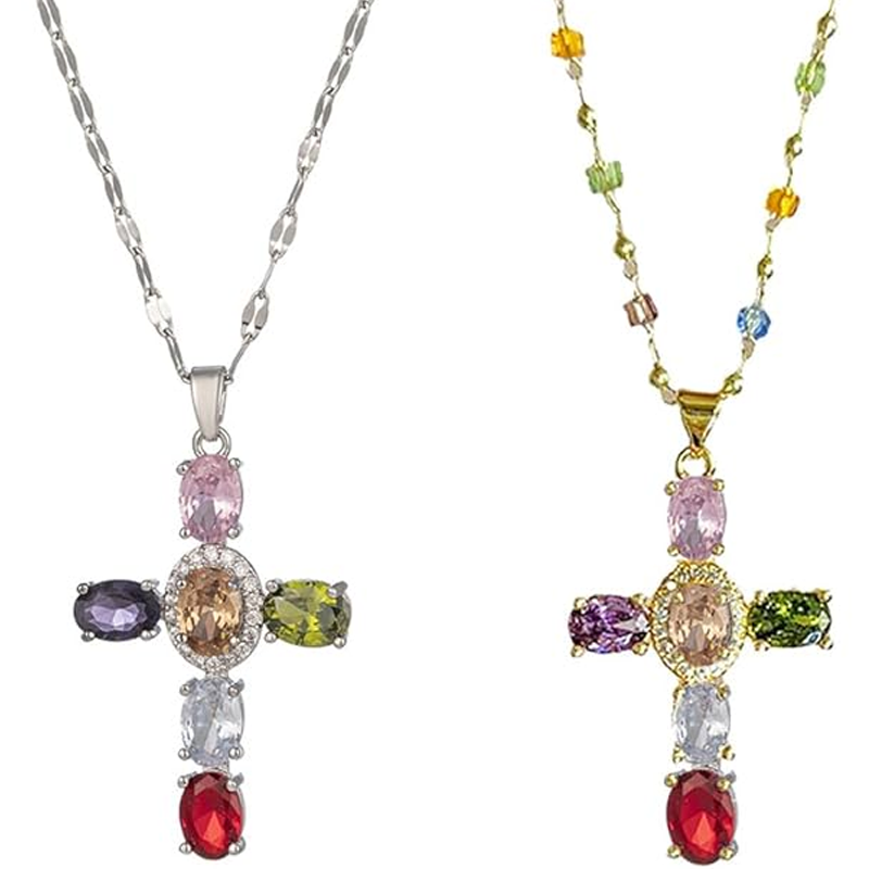Kleurrijke ketting met kruisvormige hanger van strass