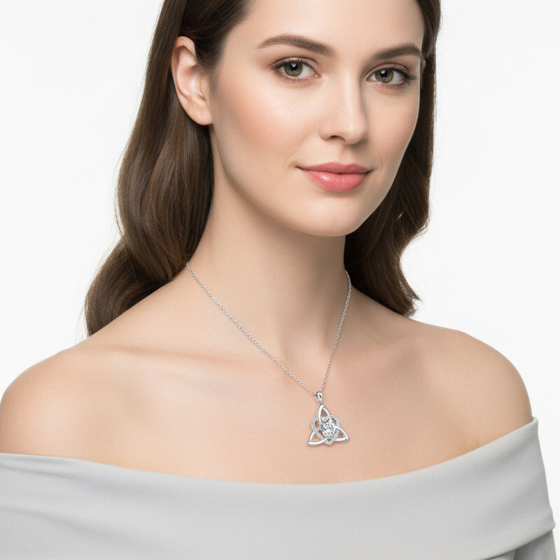 Keltische knoop hart ketting met geboortesteen