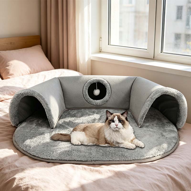 Pluche katten tunnelbed met inklapbaar donutontwerp